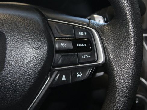 Used 2021 Honda Accord EX image 22