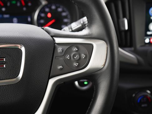 Used 2019 GMC Terrain SLE w/ Driver Convenience Package AWD/4WD image 26