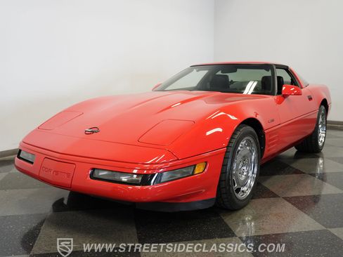 Used 1993 Chevrolet Corvette ZR1 image 18