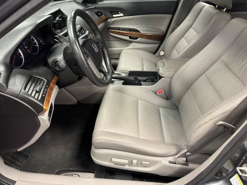Used 2012 Honda Accord EX-L image 9