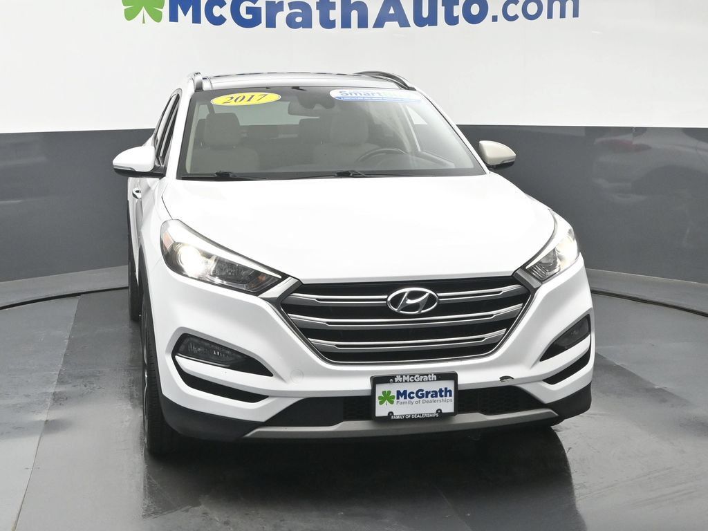 Used 2017 Hyundai Tucson Limited w/ Limited Ultimate Package 03 AWD/4WD image 5
