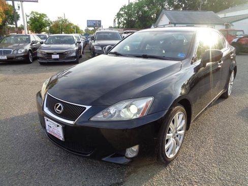 Used 2008 Lexus IS 250 AWD image 2
