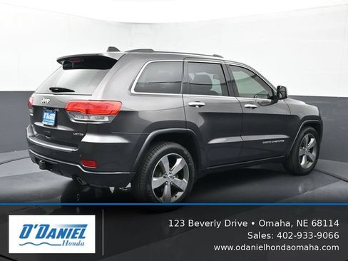 Used 2015 Jeep Grand Cherokee Limited w/ Trailer Tow Group IV AWD/4WD image 6