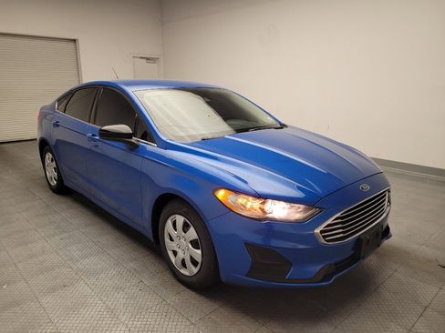Used 2019 Ford Fusion S FWD image 13