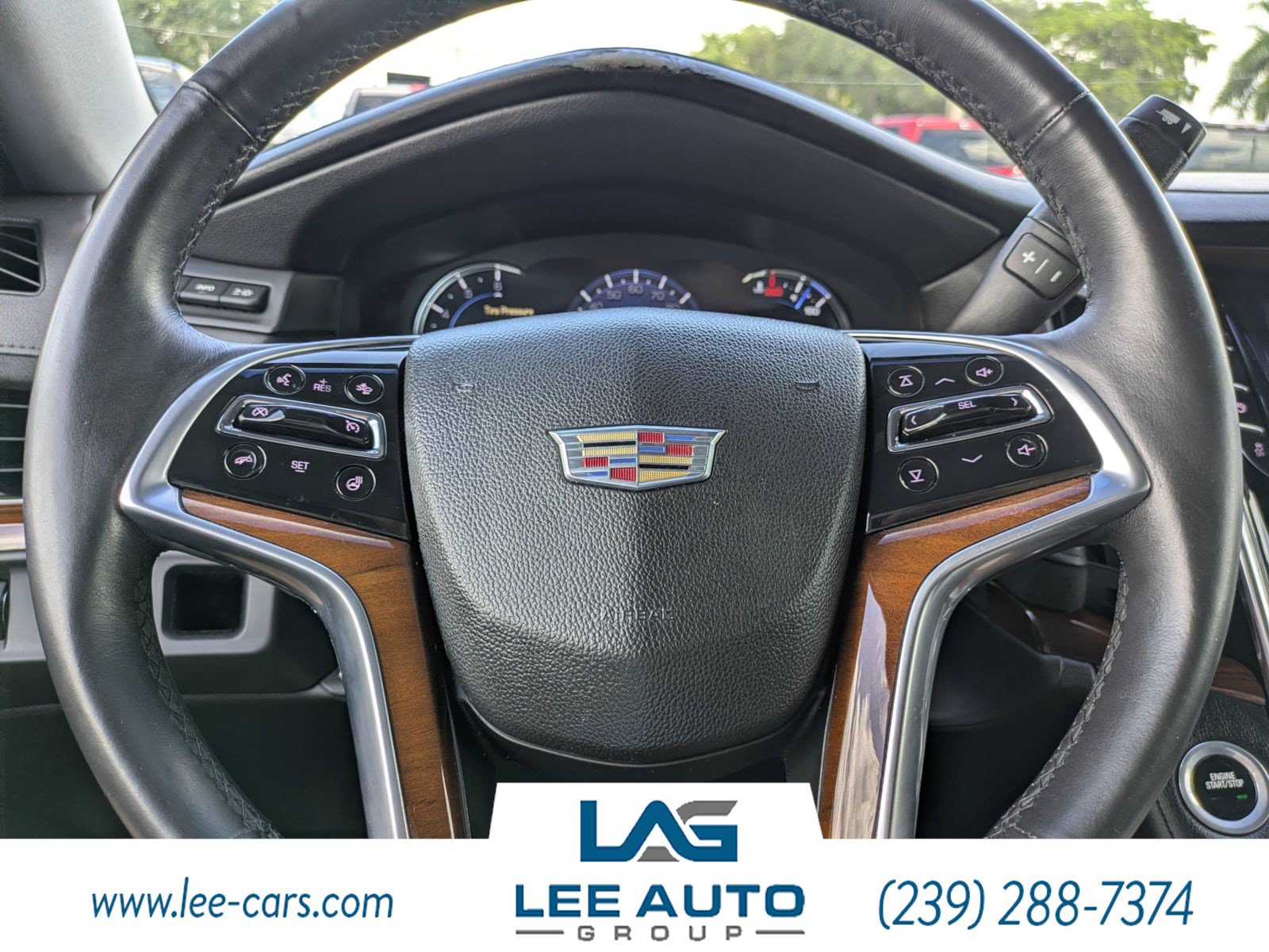 Used 2017 Cadillac Escalade Luxury w/ LPO, Radiant Package RWD image 25