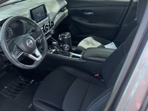Used 2020 Nissan Sentra SV image 19