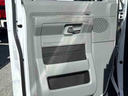 New 2026 Ford E-350 and Econoline 350 Super Duty w/ Power Equipment Group image 17