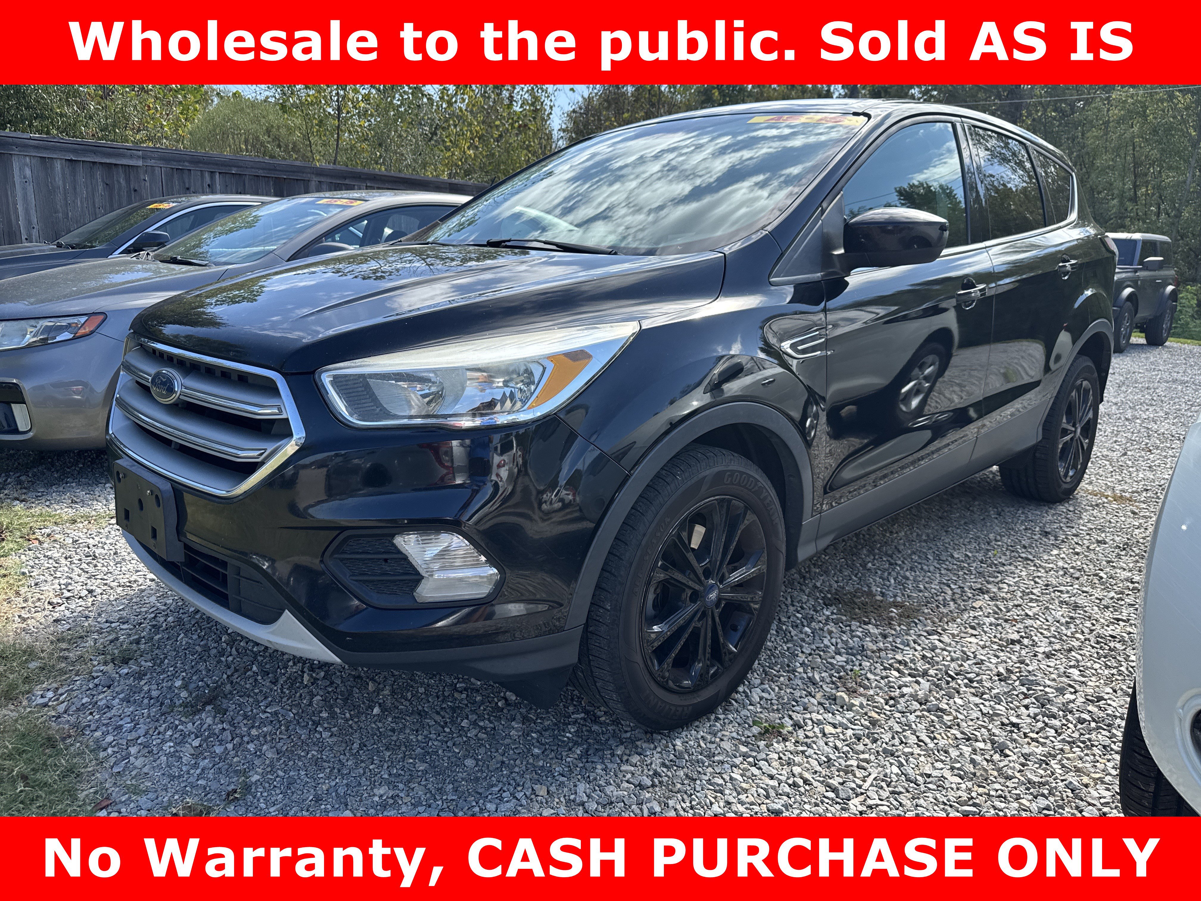 Used 2017 Ford Escape SE w/ SE Cold Weather Package FWD image 5
