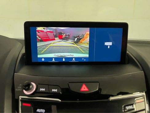 Used 2025 Acura RDX SH-AWD image 15