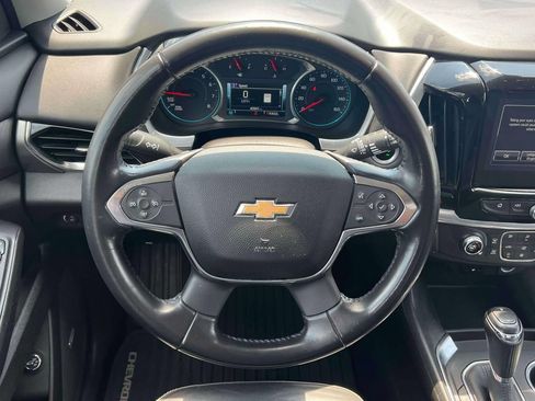 Used 2019 Chevrolet Traverse LT w/ LT Premium Package AWD/4WD image 15