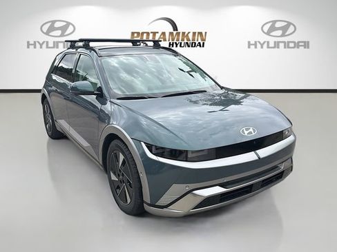 New 2026 Hyundai Ioniq 5 Limited RWD image 3