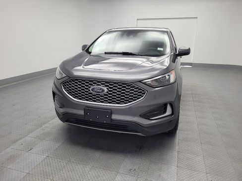 Used 2023 Ford Edge SEL image 15
