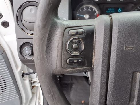 Used 2012 Ford F250 XL w/ PWR Equipment Group image 9