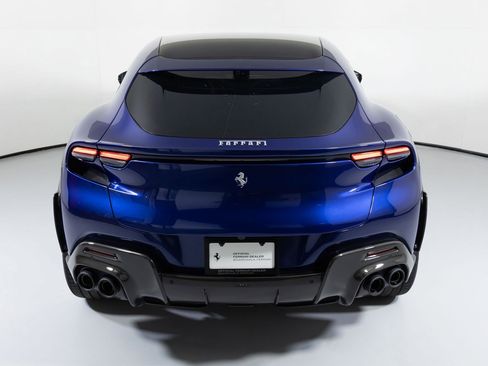 Used 2024 Ferrari Purosangue image 15