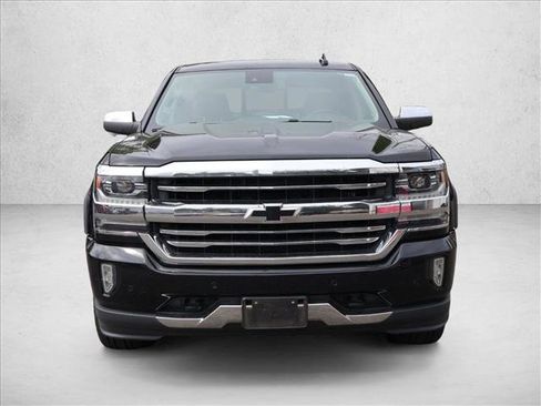 Used 2017 Chevrolet Silverado 1500 High Country AWD/4WD image 2