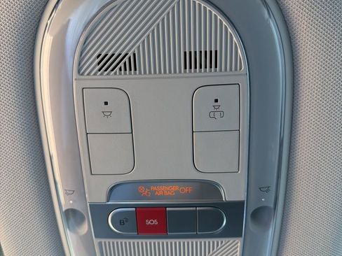 Used 2024 Hyundai Ioniq 5 SEL image 21