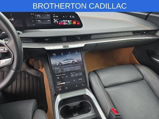 Used 2023 Lucid Air Touring AWD/4WD image 17