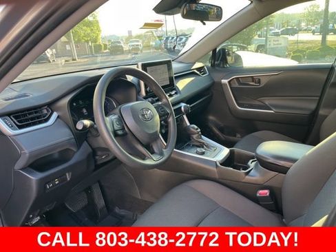 Used 2024 Toyota RAV4 LE AWD/4WD image 6