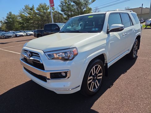 Used 2022 Toyota 4Runner Limited image 7