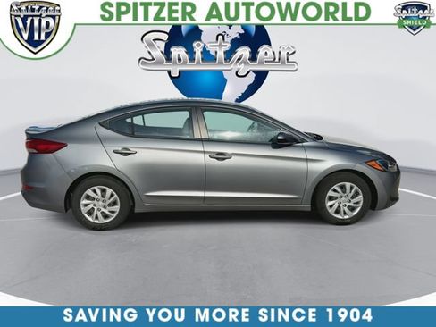 Used 2018 Hyundai Elantra SE FWD image 10