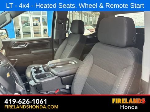 Used 2024 Chevrolet Silverado 1500 LT AWD/4WD image 19