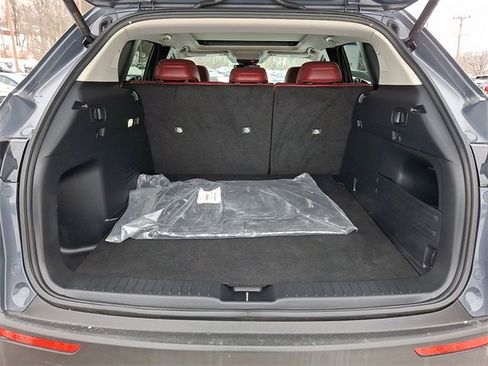 Certified 2025 MAZDA CX-50 2.5 Hybrid w/ Premium Plus Pkg image 28