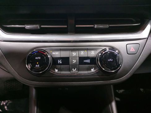 Used 2024 Buick Envista Preferred w/ Convenience I Package image 20