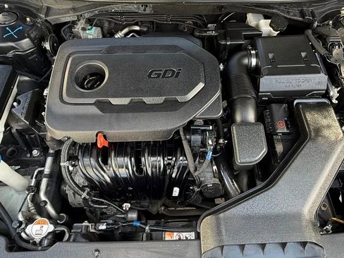 Used 2019 Hyundai Sonata SE image 16