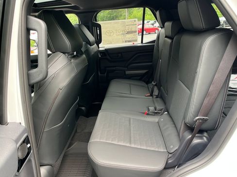 New 2026 Toyota 4Runner TRD Off-Road Premium AWD/4WD image 22