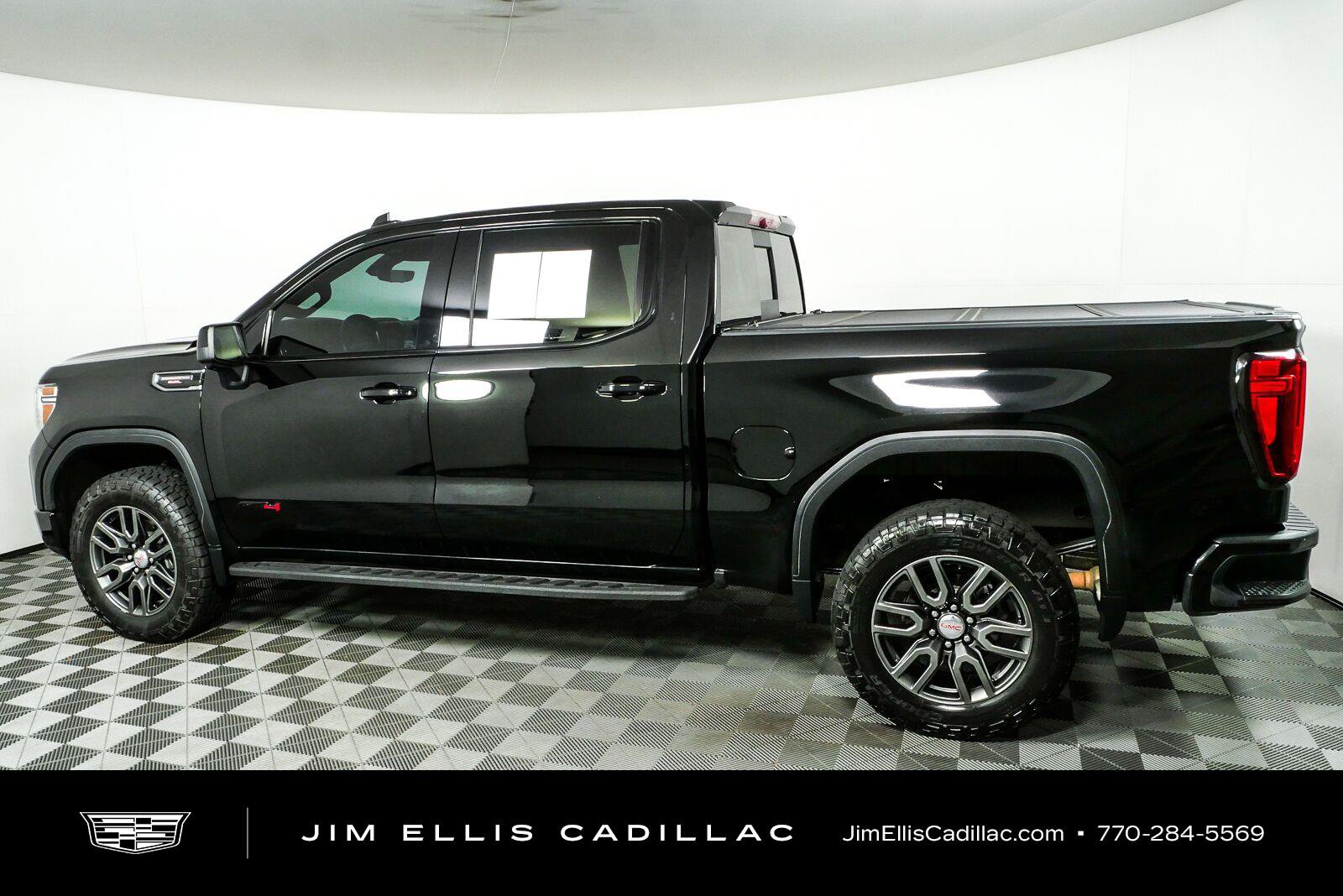 Used 2021 GMC Sierra 1500 AT4 w/ AT4 Premium Package AWD/4WD image 30