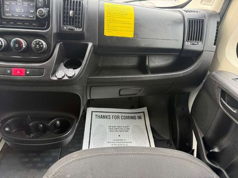 Used 2018 RAM ProMaster 2500 image 16