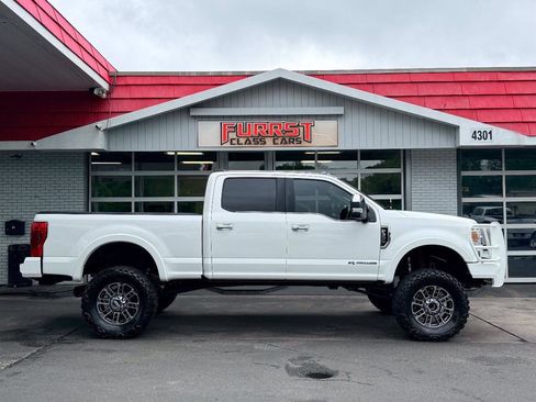 Used 2022 Ford F350 King Ranch w/ Tremor Off-Road Package AWD/4WD image 2