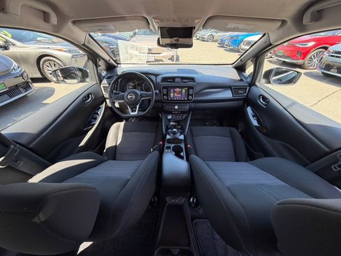 Used 2025 Nissan Leaf SV Plus FWD image 23