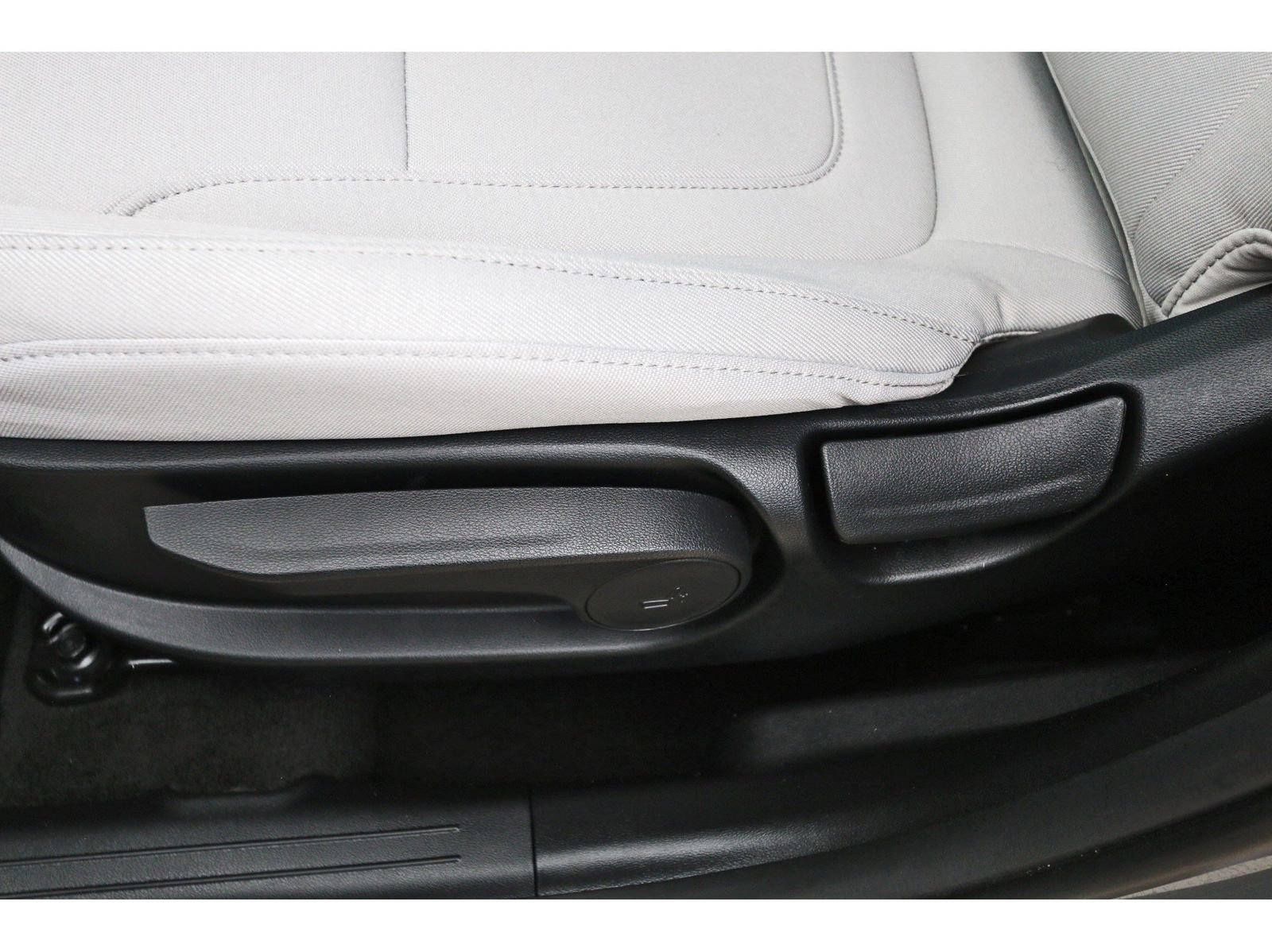 Certified 2026 Hyundai Tucson SE FWD image 29