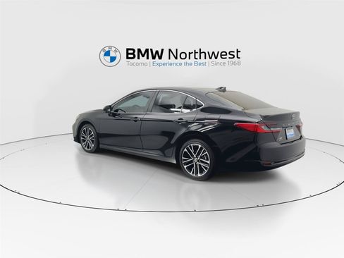 Used 2025 Toyota Camry XLE w/ Premium Plus Package AWD/4WD image 12