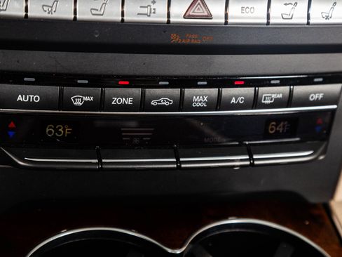 Used 2014 Mercedes-Benz E 350 Cabriolet image 34