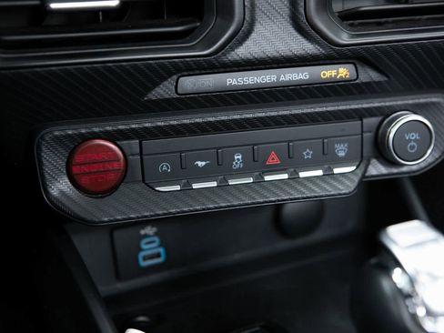 Used 2024 Ford Mustang Convertible image 21