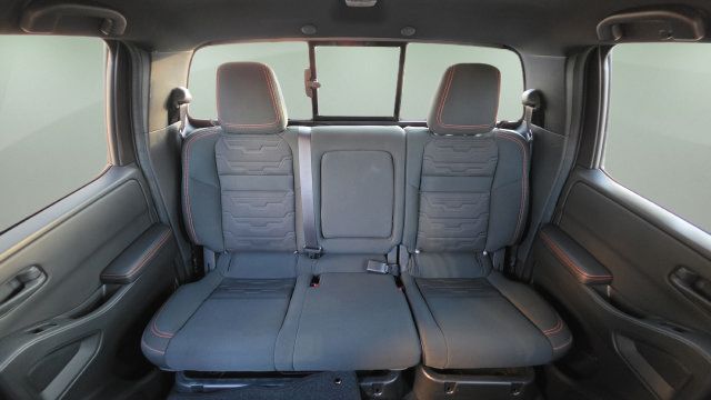 Used 2026 Nissan Frontier PRO-4X AWD/4WD image 44