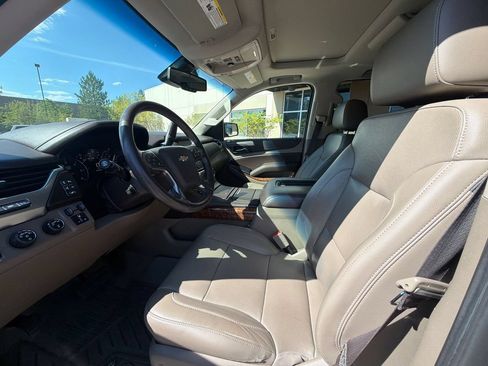 Used 2017 Chevrolet Tahoe Premier AWD/4WD image 23