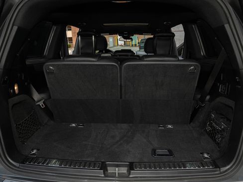 Used 2018 Mercedes-Benz GLS 450 4MATIC image 16