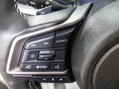 Used 2025 Subaru Outback Limited AWD/4WD image 35
