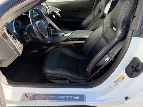 Used 2015 Chevrolet Corvette Stingray Coupe w/ 2LT Preferred Equipment Group image 4