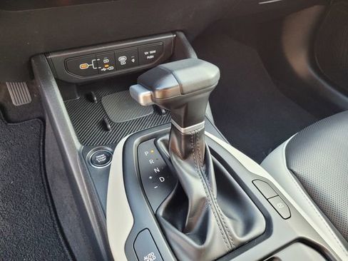 Used 2025 Kia K4 GT-Line w/ GT-Line Premium Package image 18