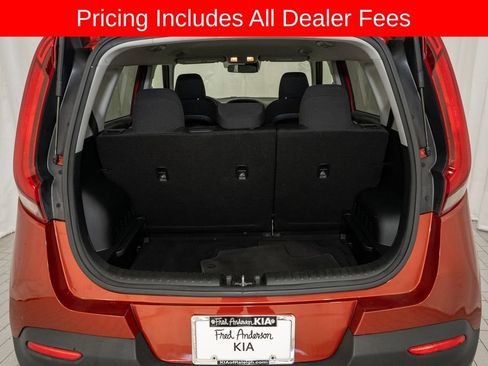 Used 2022 Kia Soul LX w/ Technology Package FWD image 5