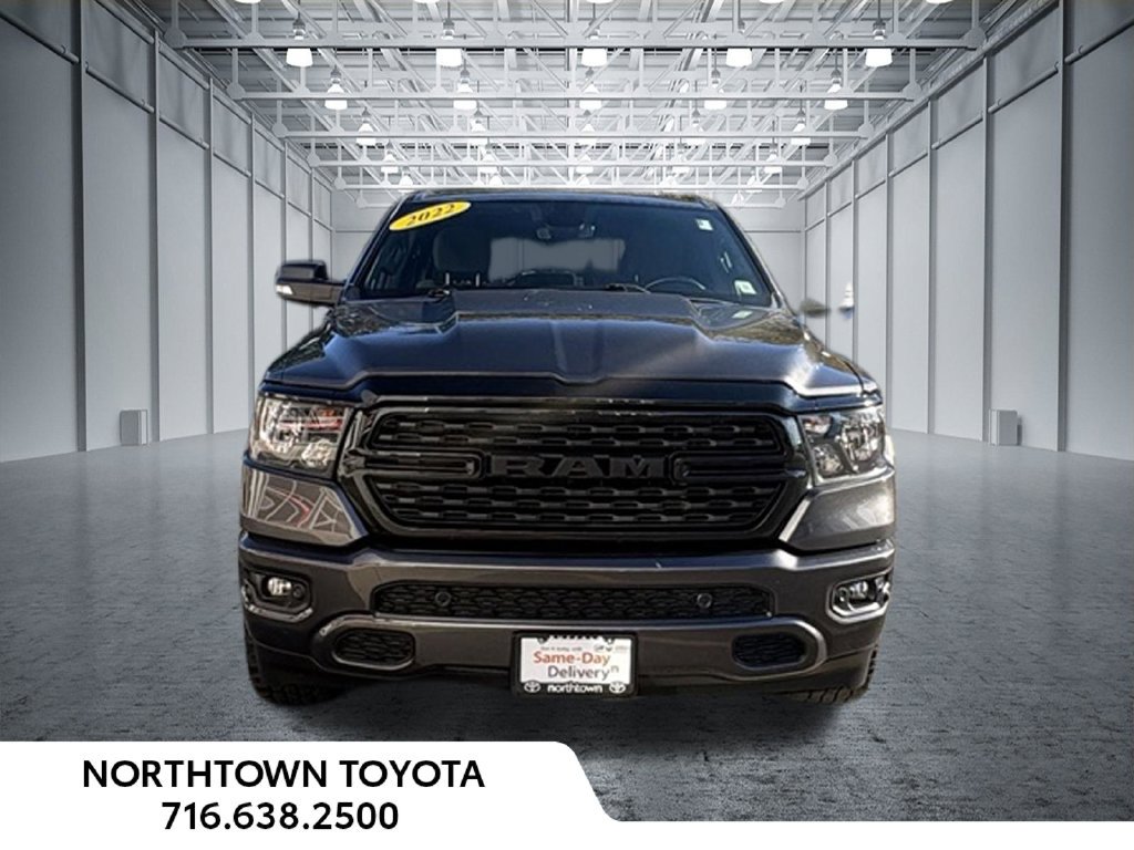 Used 2022 RAM 1500 Big Horn w/ Night Edition AWD/4WD image 3