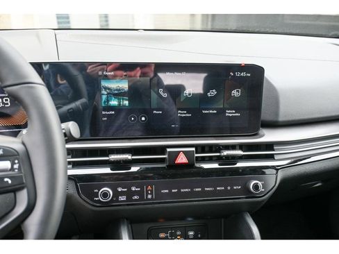 New 2026 Kia Sportage EX image 22