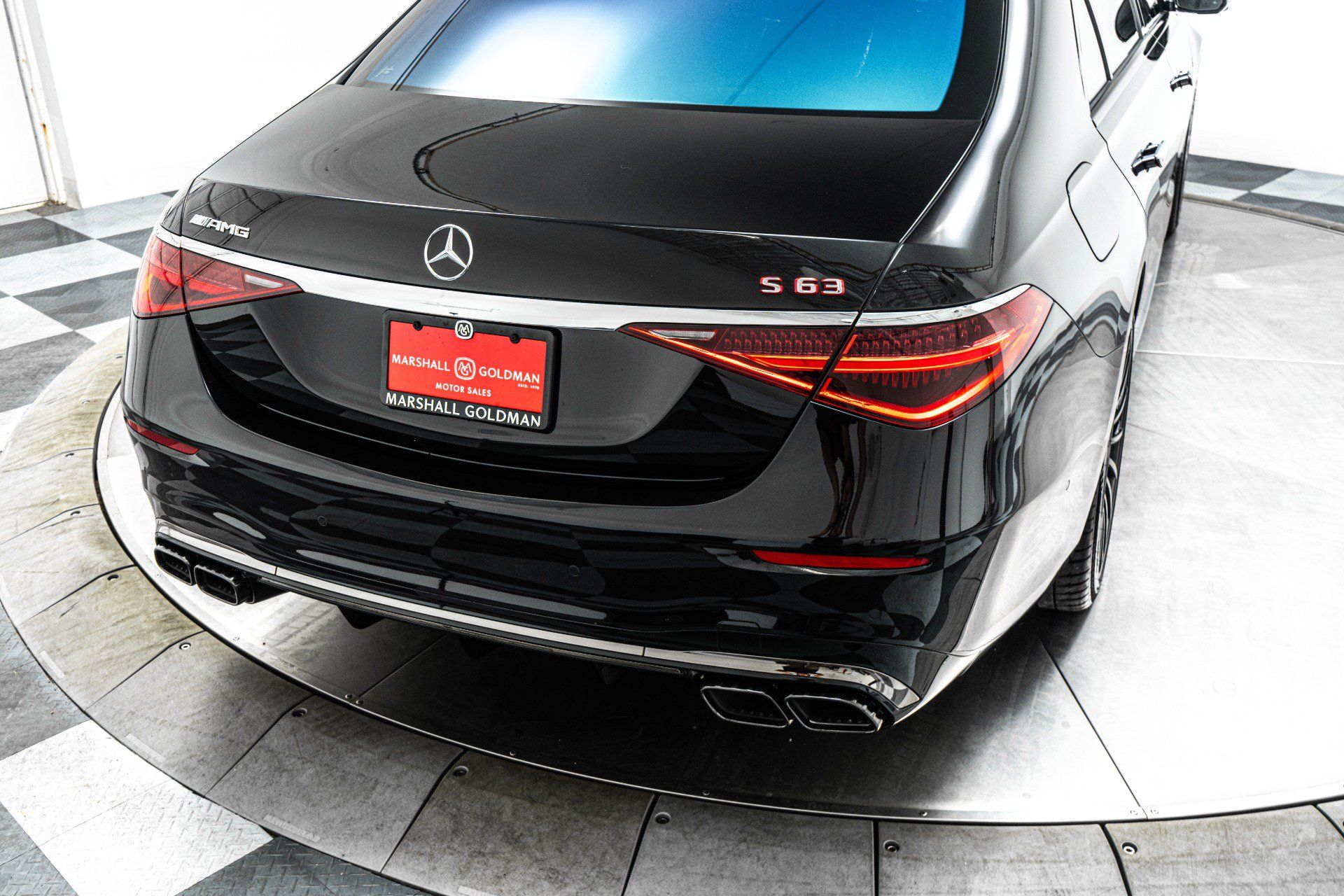 Used 2025 Mercedes-Benz S 63 AMG S image 37