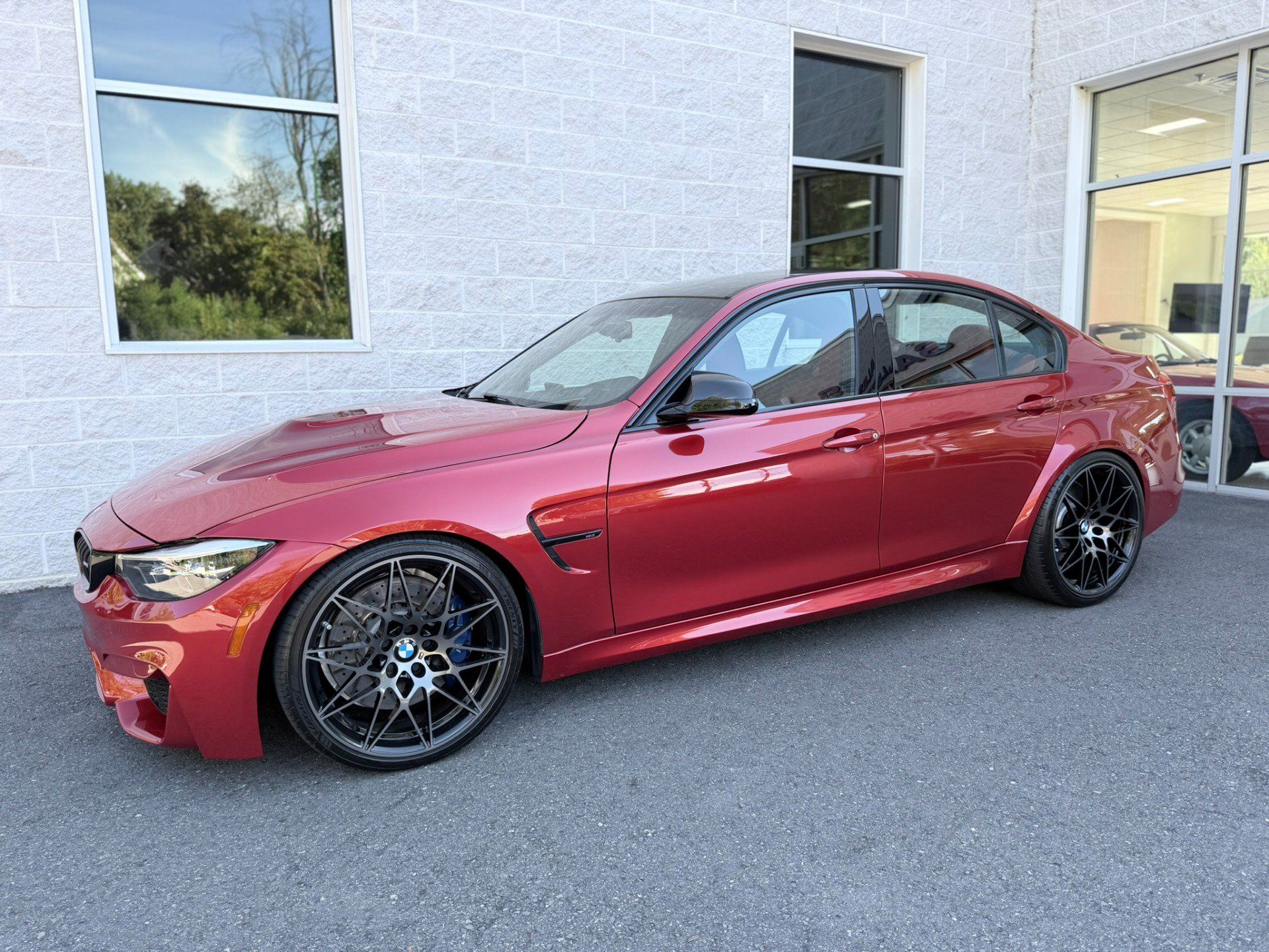 Used 2016 BMW M3 RWD image 1