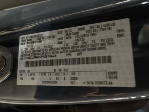 Used 2023 Ford Escape ST-Line w/ Tech Pack #1 image 27