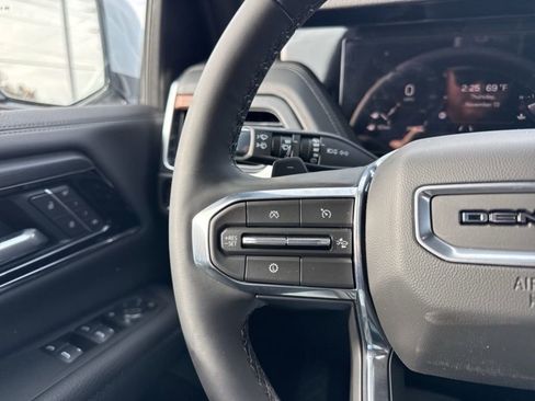 New 2026 GMC Yukon XL Denali image 16